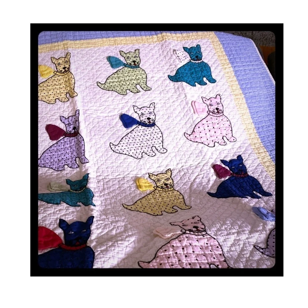 JUDI BOISSON UNIQUE baby crib quilt